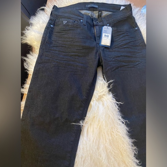 BNWT Premium Guess men’s Lincoln jeans in size 30x32!! - Picture 2 of 9